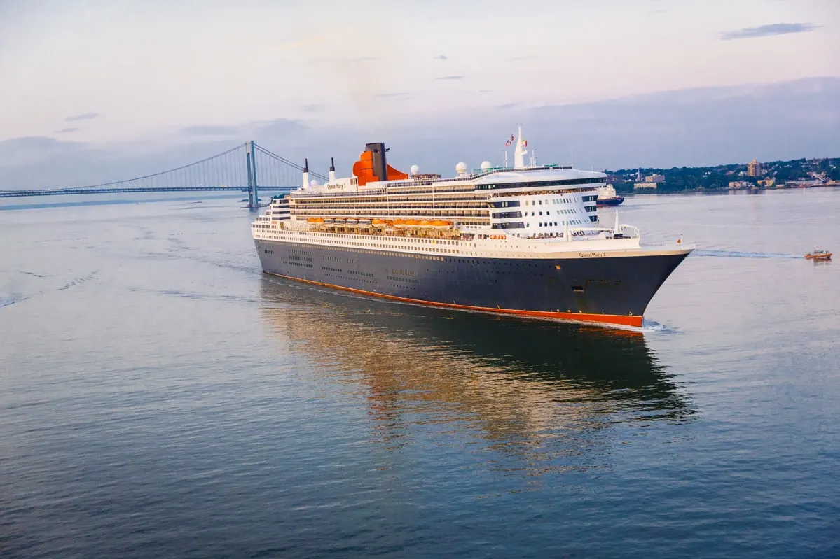 Cunard Celebrates Queen Mary 2’s 450th Transatlantic Crossing