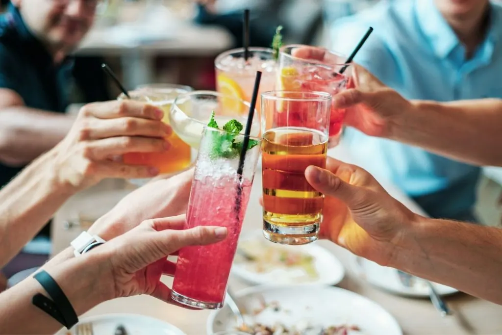 Indulge Yourself – Cruise, Wine and Dine (photo 4)