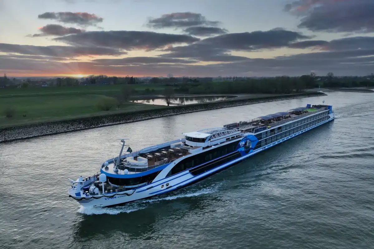 VIVA Cruises Images