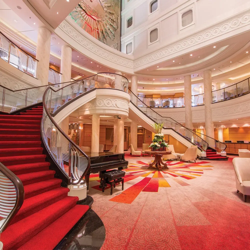 Unveiling the Majesty of Cunard’s Queen Mary 2